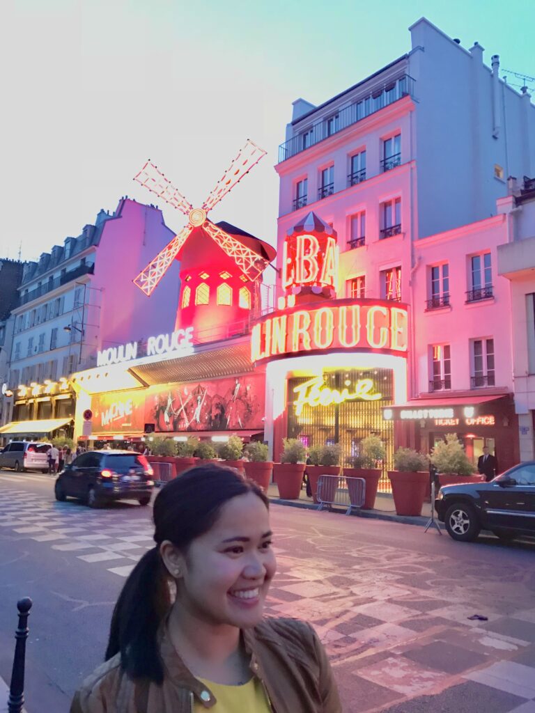 when in Moulin Rouge